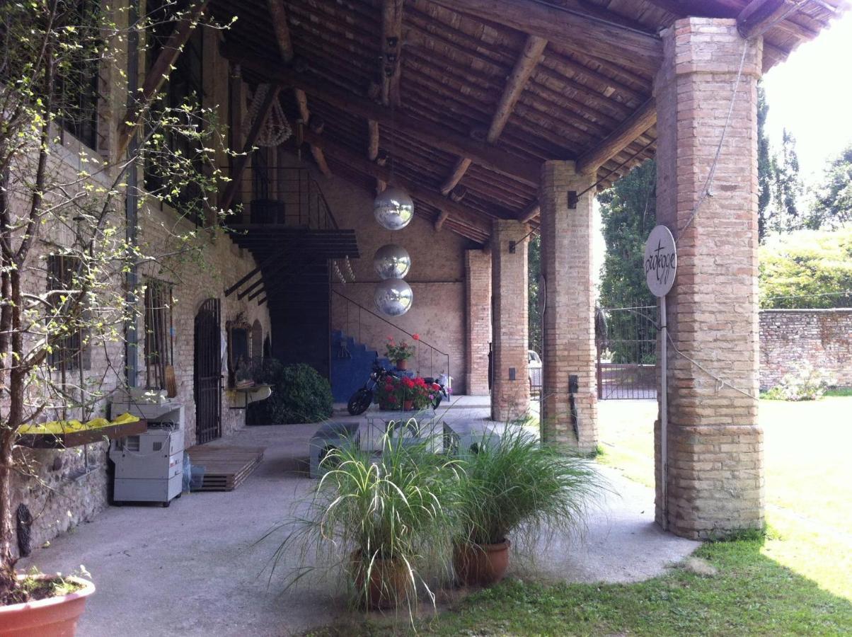Loft Dellartista. Eclettico, Originale, Unico Apartment Ceresara Exterior photo